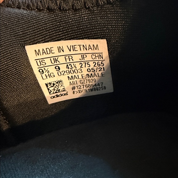 Adidas Cow-print NMD R1 CORE BLACK/CORE BLACK/CLOUD WHITE - Picture 4 of 4